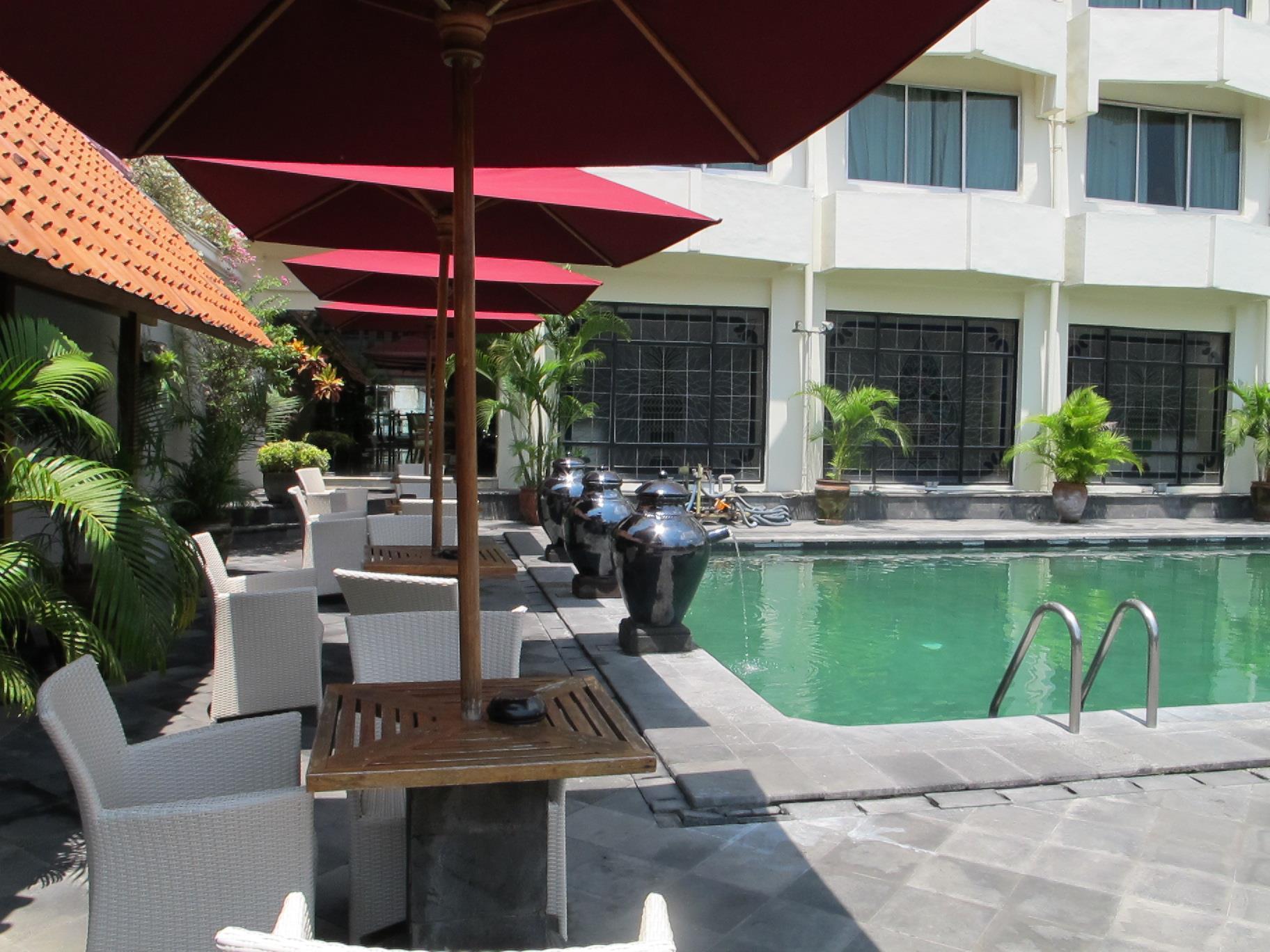 Hotel Mutiara Malioboro Jogyakarta Zewnętrze zdjęcie