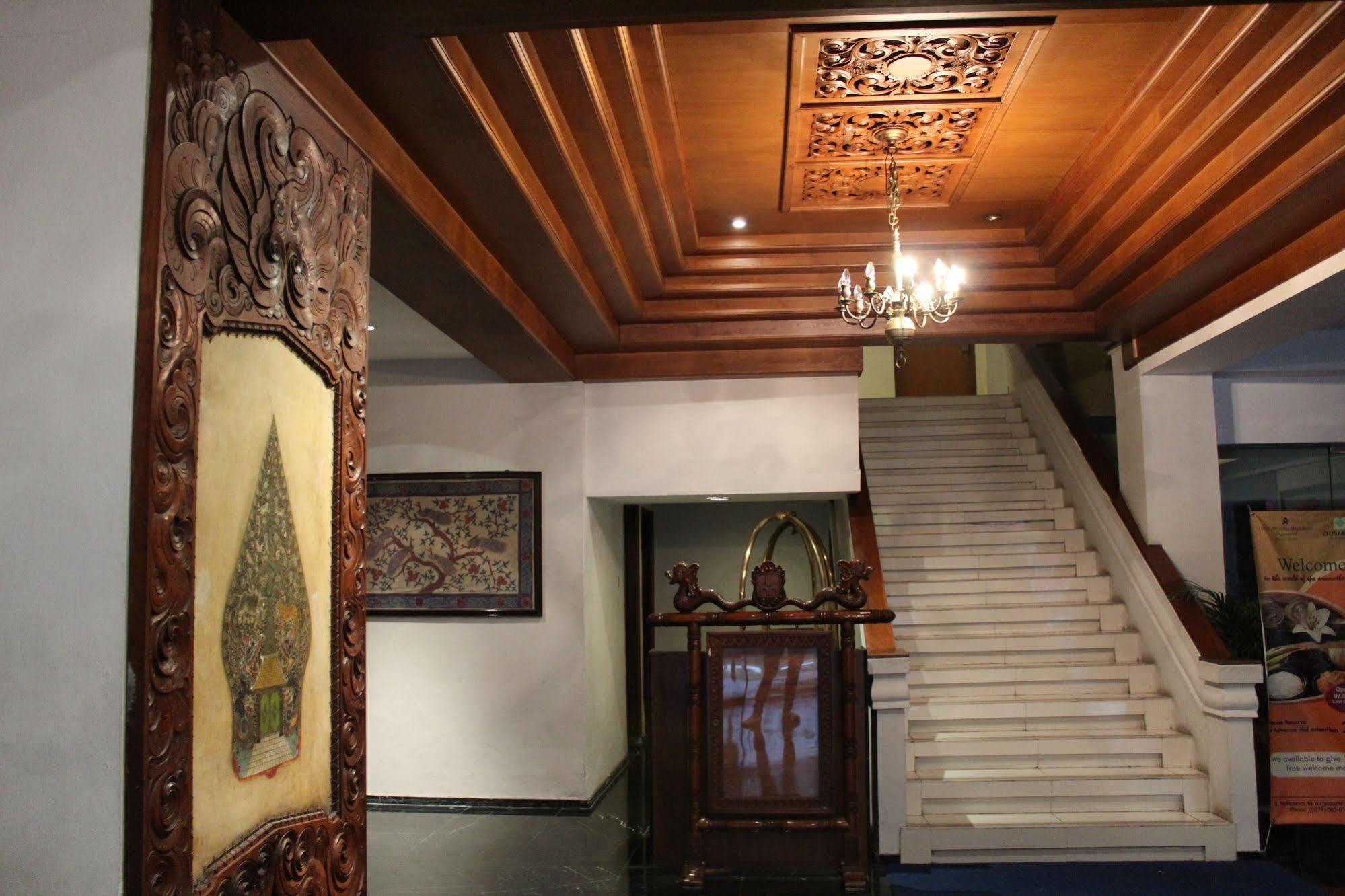 Hotel Mutiara Malioboro Jogyakarta Zewnętrze zdjęcie
