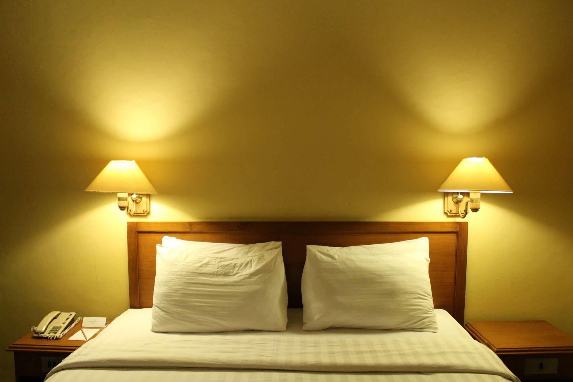 Hotel Mutiara Malioboro Jogyakarta Zewnętrze zdjęcie